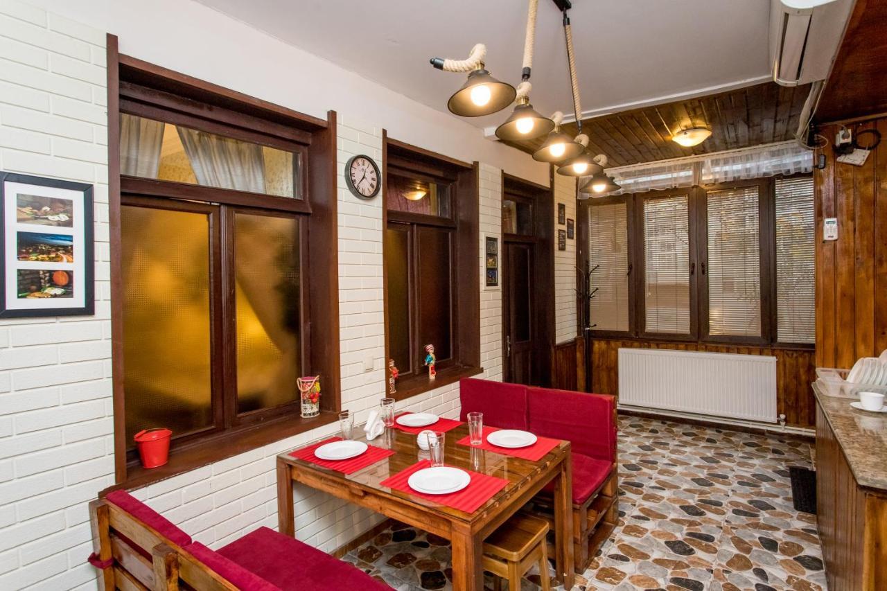 Lovely Apartment Tbilisi Esterno foto